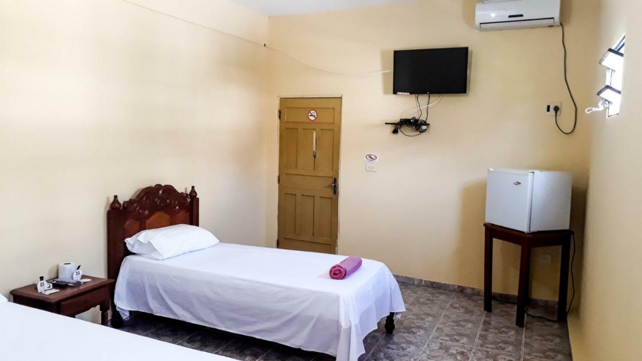 Hotel Regional II Coari Exterior photo